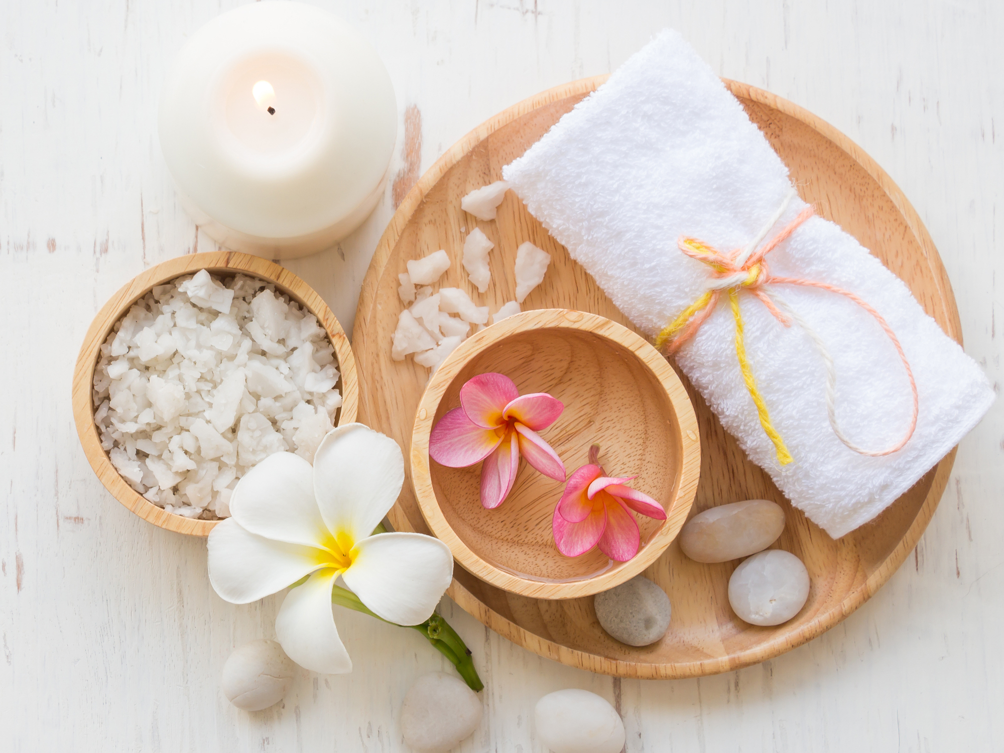 Kultowy prezent dla każdej kobiety – voucher do salonu spa