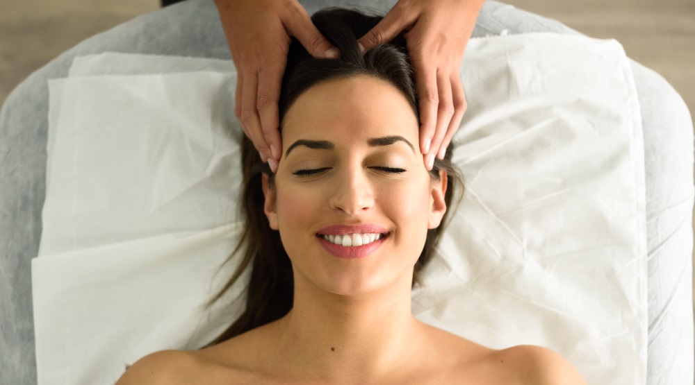 Voucher na zabieg regeneracyjny na włosy hair beauty (trycholog, peeling maska i sauna ultradźwiękowa)