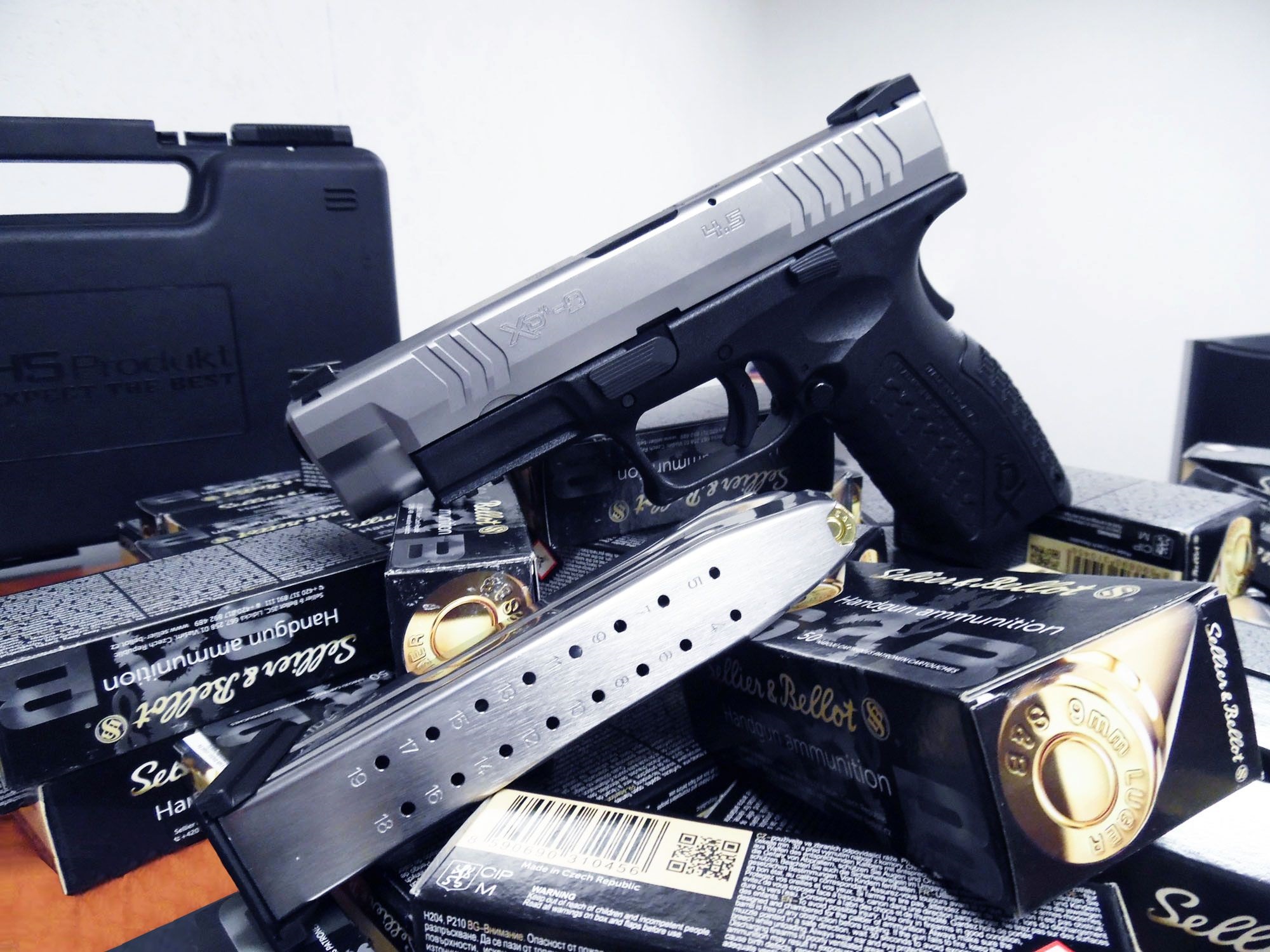 Voucher Poznaj pistolet i karabinek dla 1 lub 2 osób