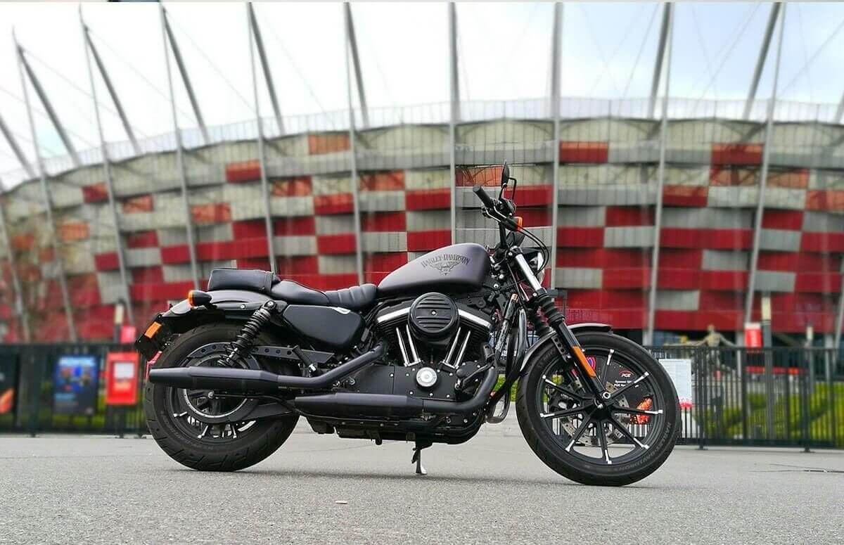 Jazda Motocyklem Harley-Davidson