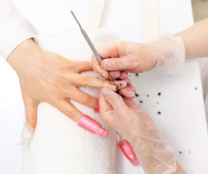 Manicure Hybrydowy | Chorzów