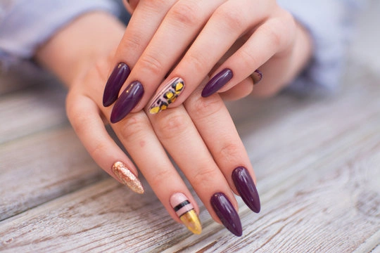 Manicure z Malowaniem | Poznań