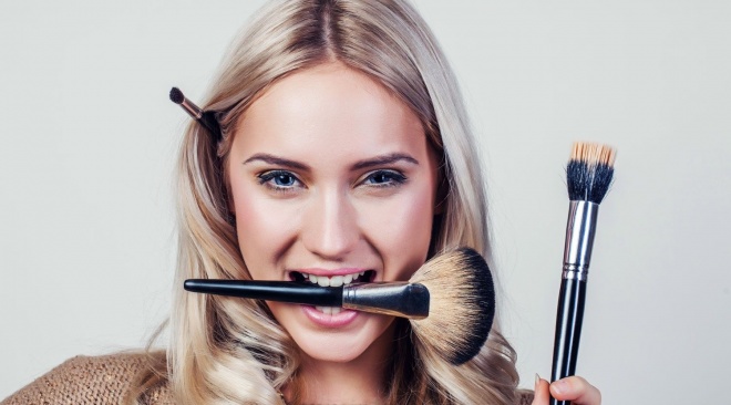 Voucher na indywidualną lekcję makijażu - sekret efektownego make-upu | Warszawa